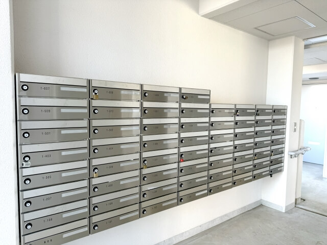 A4サイズDMが与える印象と活用のポイント